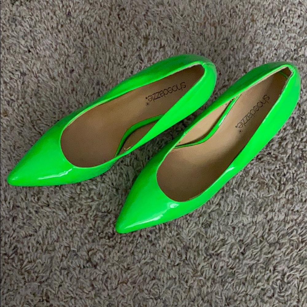 Neon green stiletto size 8